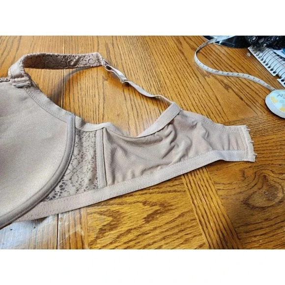 Jessica Simpson Biege Pink Unwire Padded Bra Size 42C - Picture 9 of 12